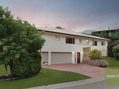 2 Kensington Court, Castle Hill