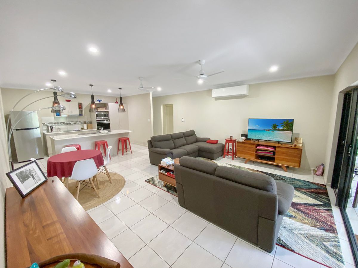 40 Cook Street, Atherton
