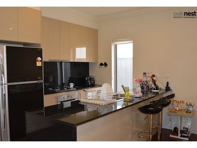 Room 3  / 11A McEwin Street, Renown Park