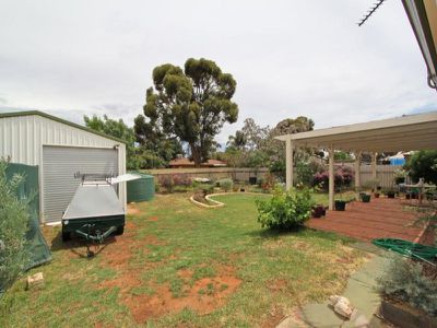 24 Sewell Drive, Kalgoorlie