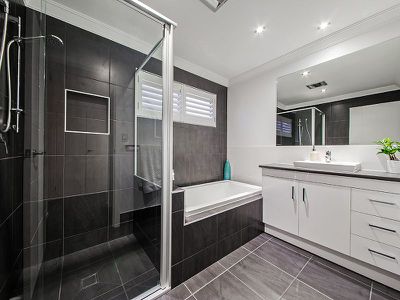 93 Feathertail Pl, Wakerley
