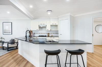 10 Combings Place, CURRANS HILL, Currans Hill - Thumbnail 7