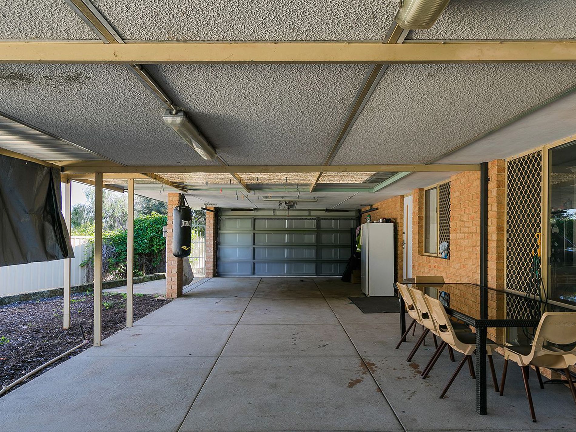 11 Mercer Court, Leda