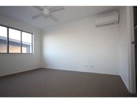 26C / Tick Street, Mount Gravatt East