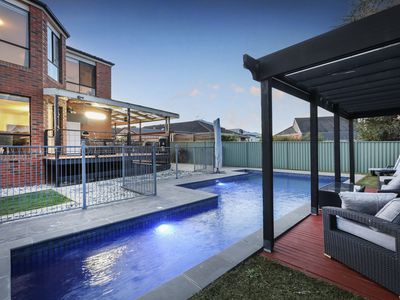 11 Cobblestone Drive, Attwood