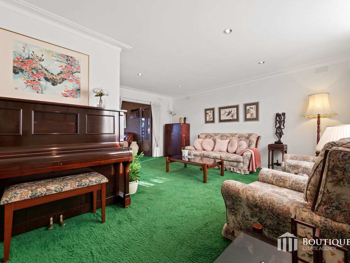 9 Hillside Avenue, Dandenong North