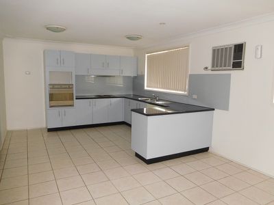 4 Trebbiano Place, Eschol Park