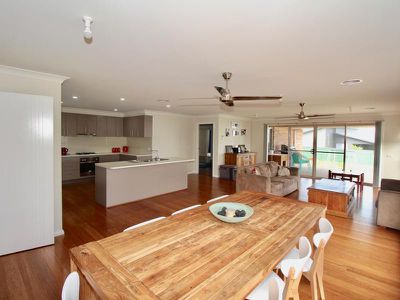 4 Chesterman Close, Windradyne