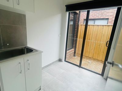 73 Imatra Loop, Tarneit