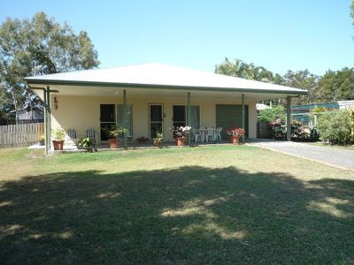 40 First Avenue, Woodgate