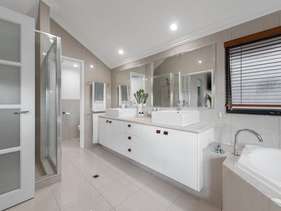 5 Garden Street, South Perth