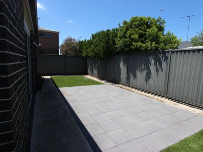 2 Grebe Court, Lara