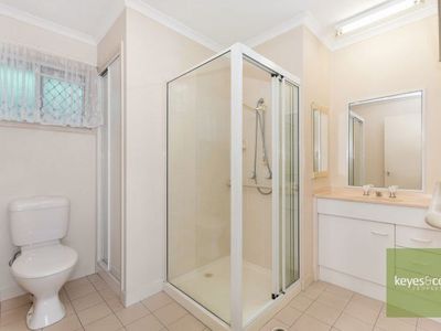 22 / 354-356 Ross River Road, Cranbrook
