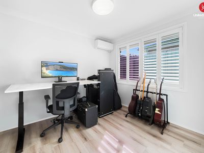 51 Wolara Avenue, Glenmore Park