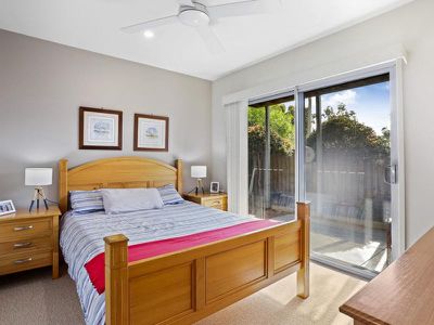1 / 12 Russell Street, Hawks Nest