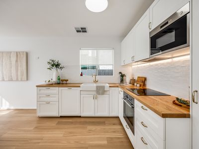 24A Avro Avenue, Hendon