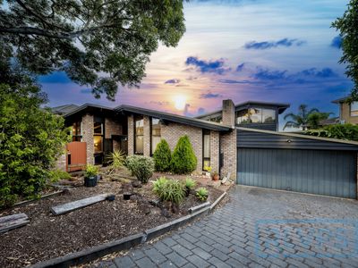 8 Anderson Court, Endeavour Hills