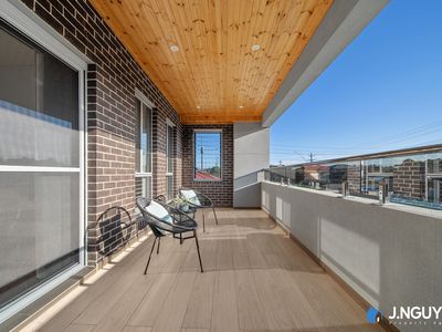 6 Meadows Road, Cabramatta West