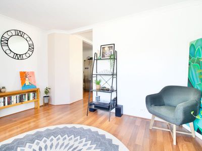 9 Hueston Lookout  , Leda