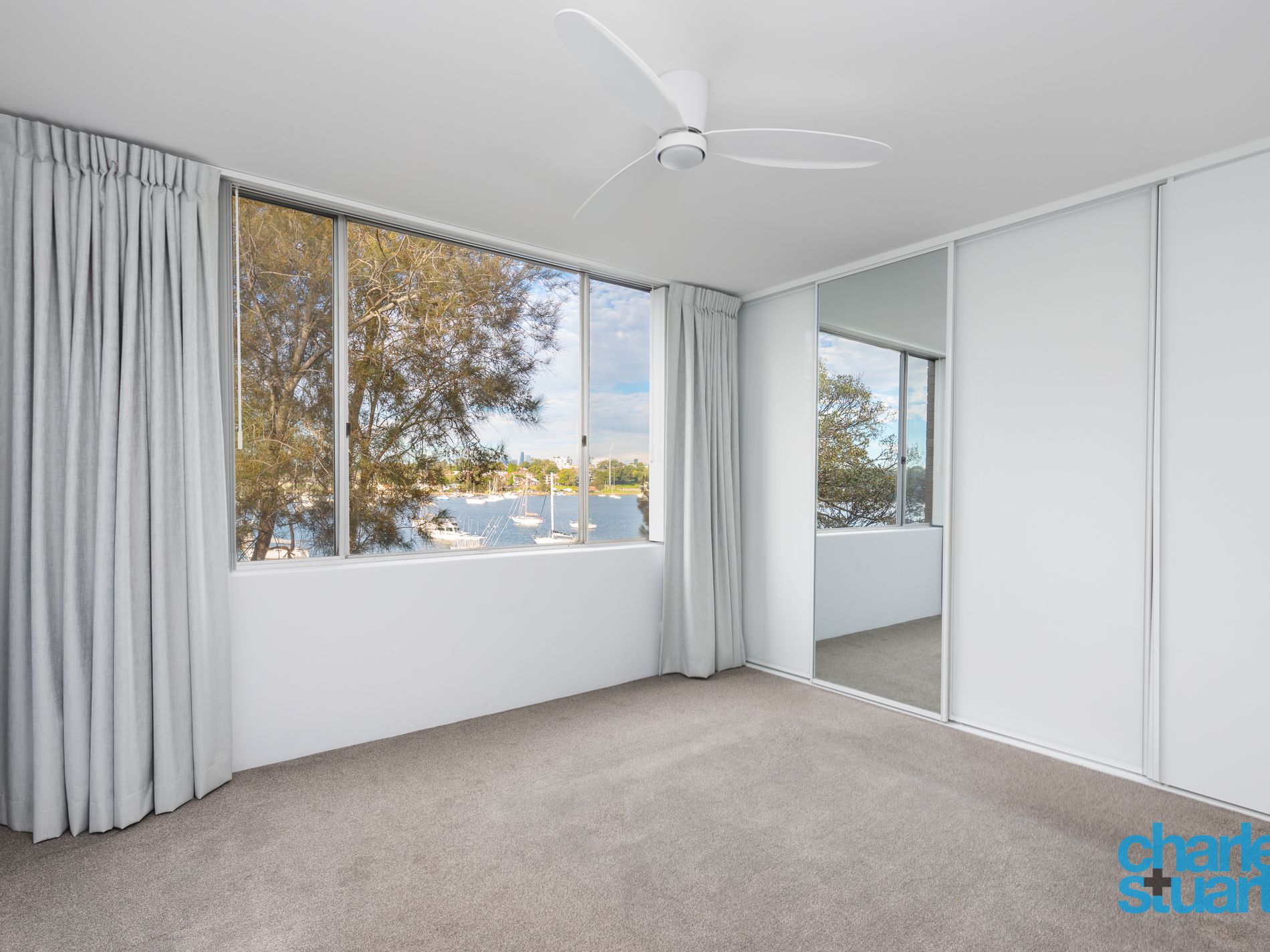 13 / 19 Bortfield Drive, Chiswick