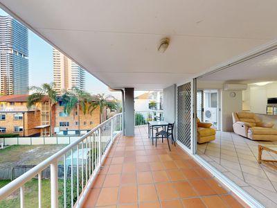 5 / 39-41 Sunbrite Avenue, Mermaid Beach