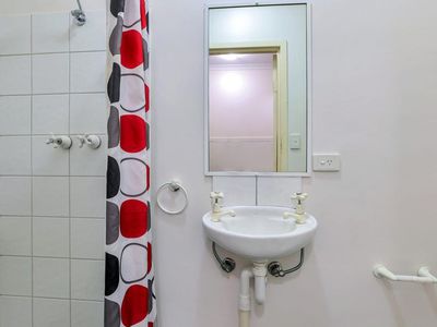 2 / 118 Woodlake Boulevard, Durack