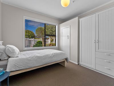 44 Gulf View Road, Murrays Bay