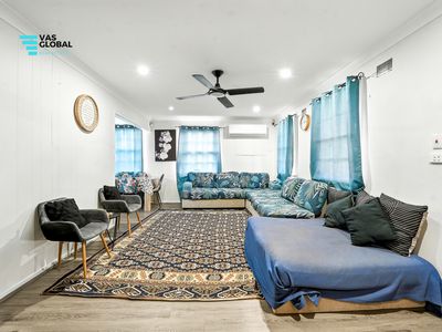 30 Mindanao Avenue, Lethbridge Park