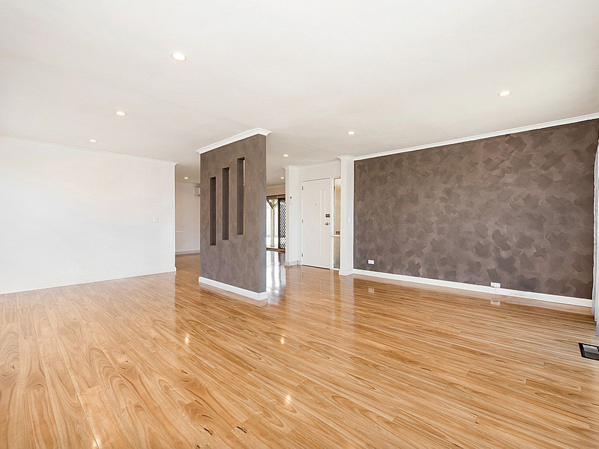 6 Dowell Court, Dandenong North