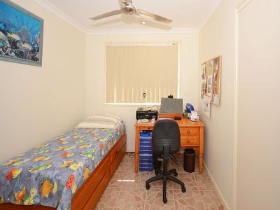 6 ELBOZ COURT, Burrum Heads