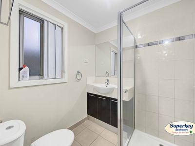 5 / 20 Roslyn Park Drive, Harkness