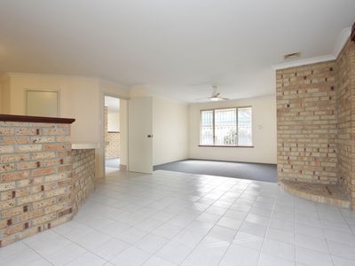 22 Acheson Crescent, Woodvale
