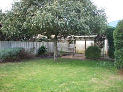 54 Bay Road, Mount Gambier