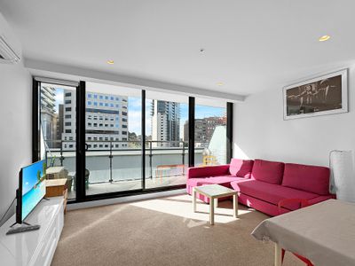609 / 52 Park Street, South Melbourne
