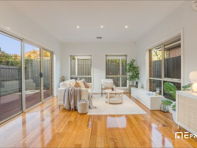 5 / 227-229 Whitehorse Road, Blackburn