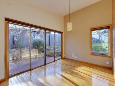 2 / 8 Smith Street, Cygnet
