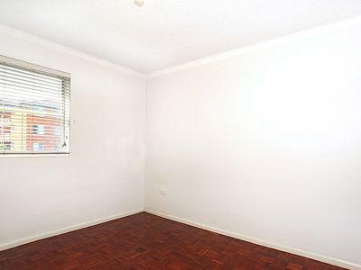33 / 24-26 Meadow Crescent, Meadowbank