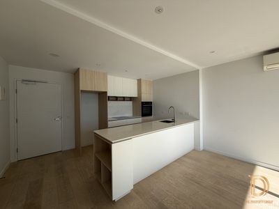 713 / 40 Hall Street, Moonee Ponds
