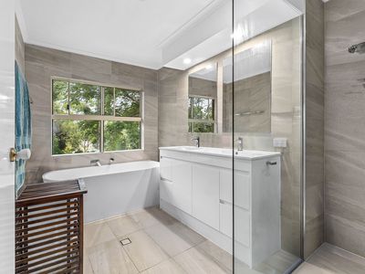 13 Malwood Court, Highvale