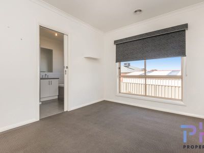 2 / 20 Daniel Drive, Kangaroo Flat