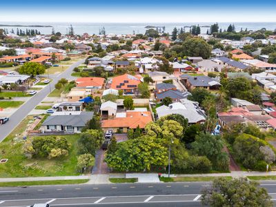 161 Safety Bay Road, Shoalwater