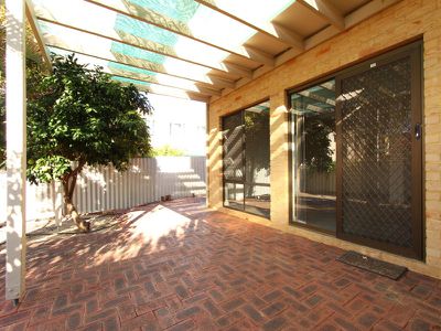 2 / 34 Norton Street, South Perth
