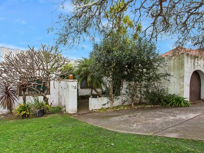 23 Northcliffe Drive, Lake Heights