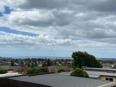 11 Kirriemuir Street, Hamlyn Heights