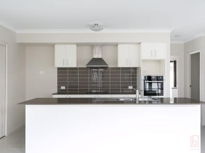 5 Mogo Close, Blue Haven