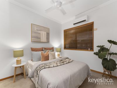 13 Hawkesbury Lane, Douglas