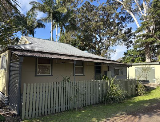 Charming 1 Bedroom Cottage