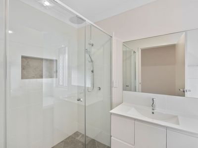 42 Rungulla Street, White Rock