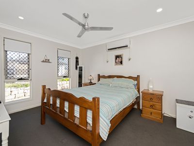 15 Tindale Place, Coomera