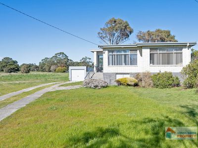 159 Old Bass Highway, Wynyard